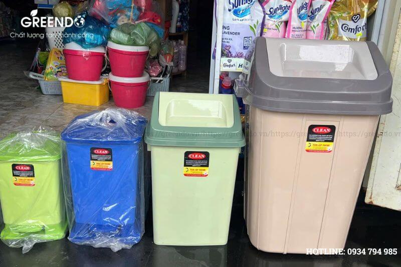 Thùng rác nhựa nắp lật cho gia đình