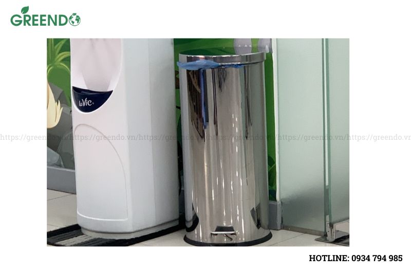 thùng đựng rác inox đạp chân 30 lít