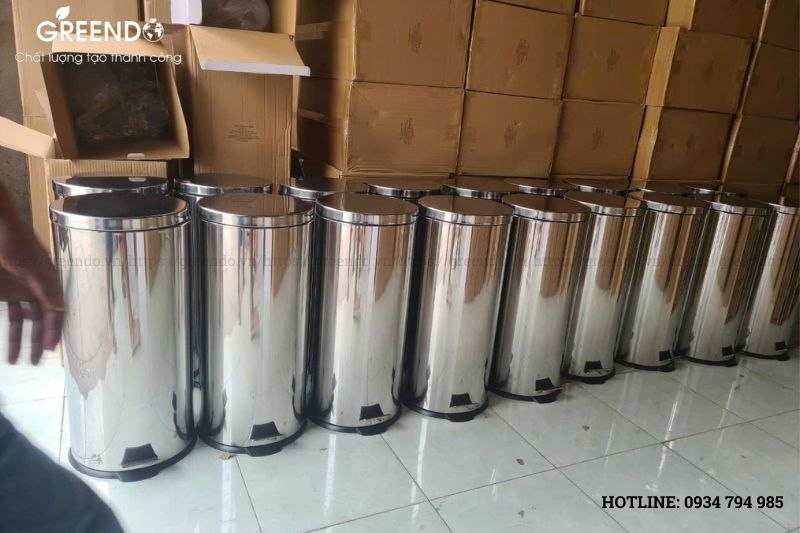 thùng rác 30l đạp chân inox