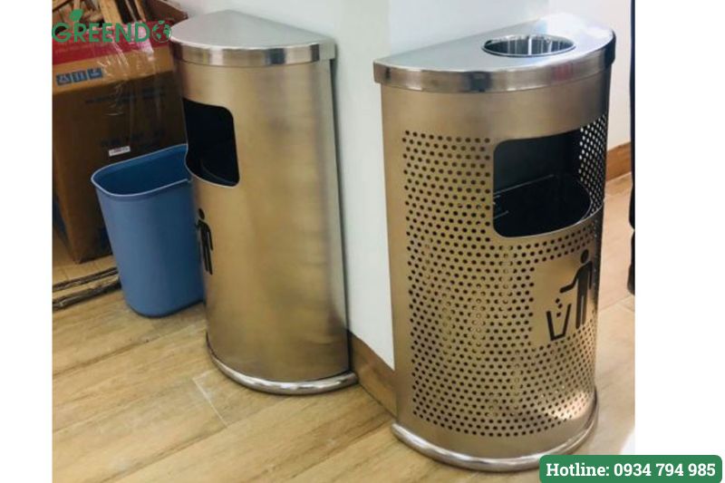 Thùng rác inox gạt tàn hình bán nguyệt