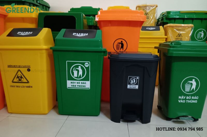 thùng rác nhựa nắp lật