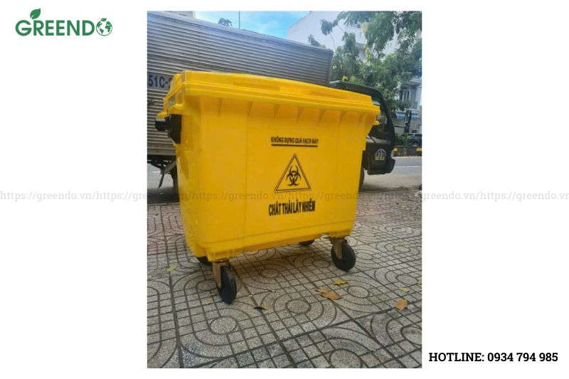 thùng rác y tế 660 lít màu vàng