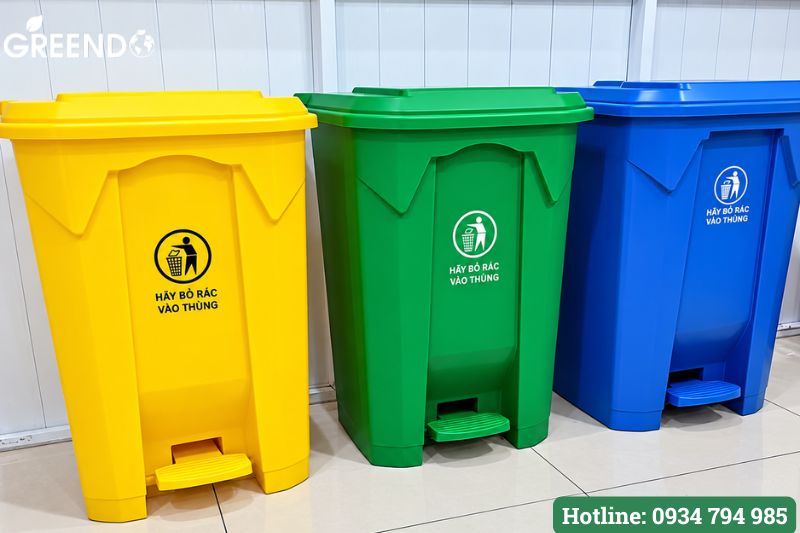 thùng rác nhựa 80l đạp chân